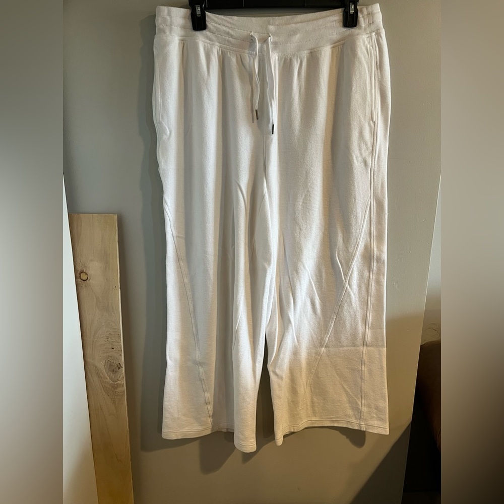 aerie White 100% cotton women wide leg pants